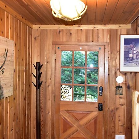 Quiet And Comfy 3Bed/2Bath - Chalet With Hot Tub. Cedar Kültér fotó