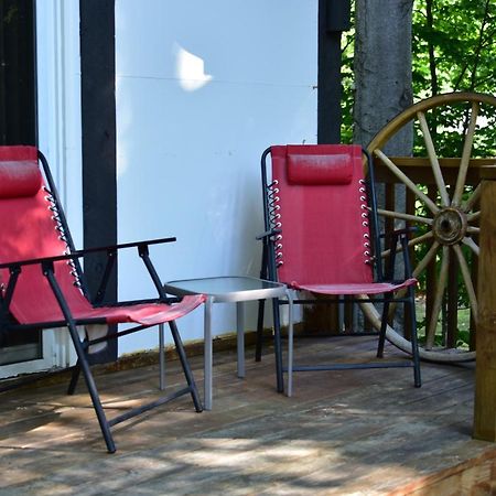 Quiet And Comfy 3Bed/2Bath - Chalet With Hot Tub. Cedar Kültér fotó